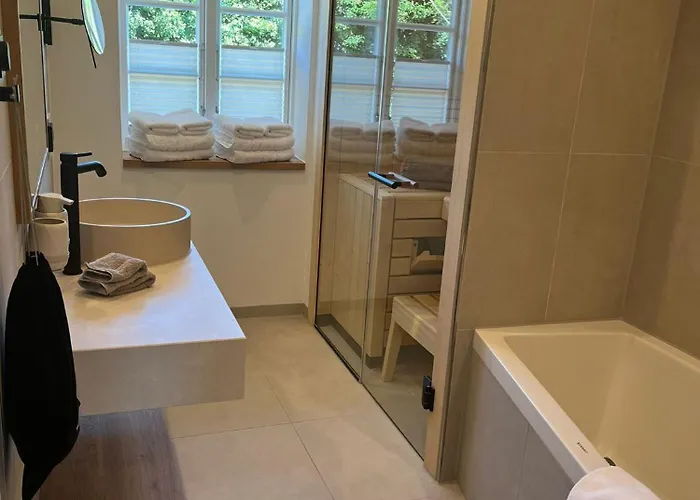 Faehrmanns Hues Lee Lägenhet